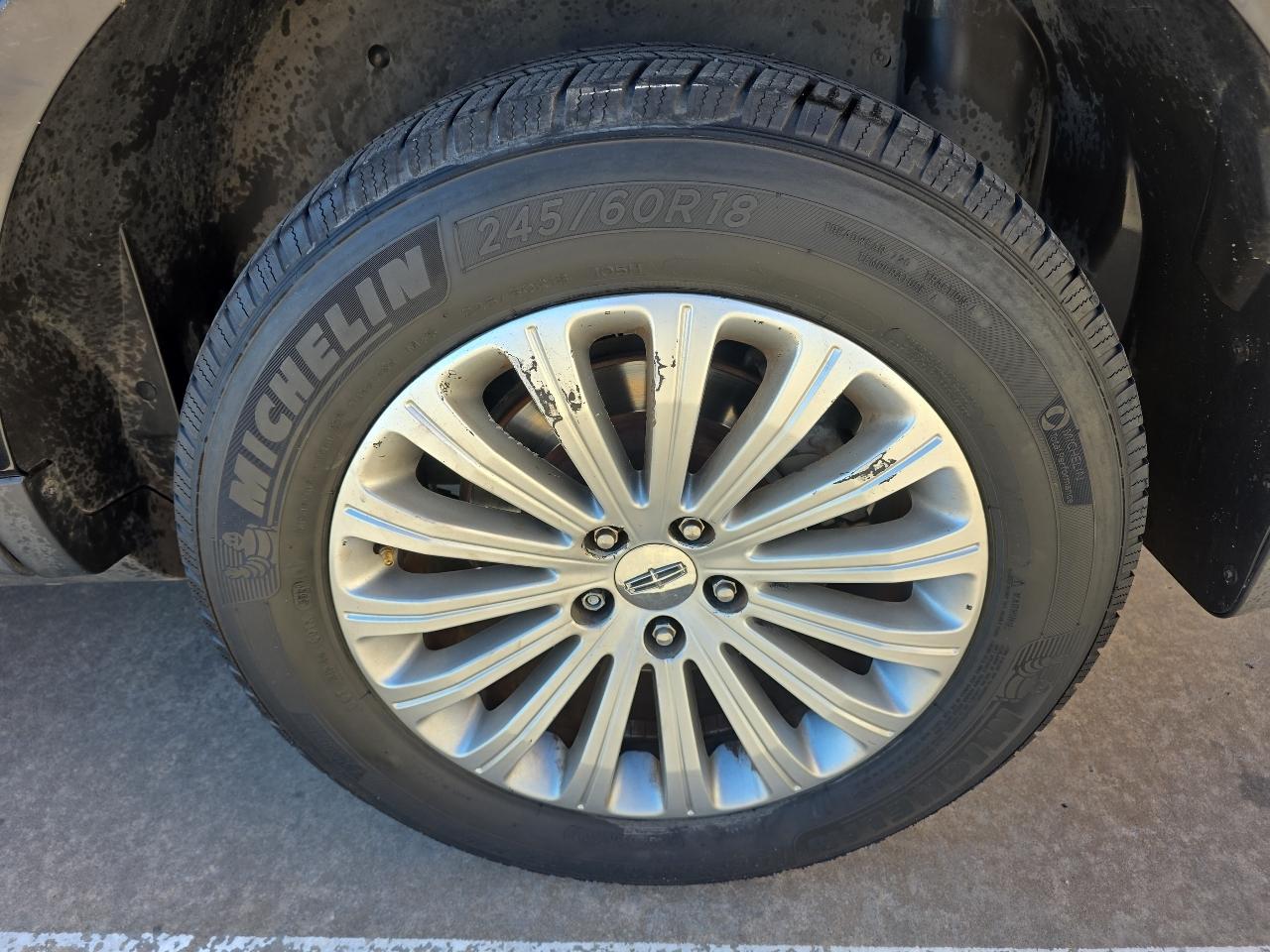 Lincoln MKX FWD 4dr 2012