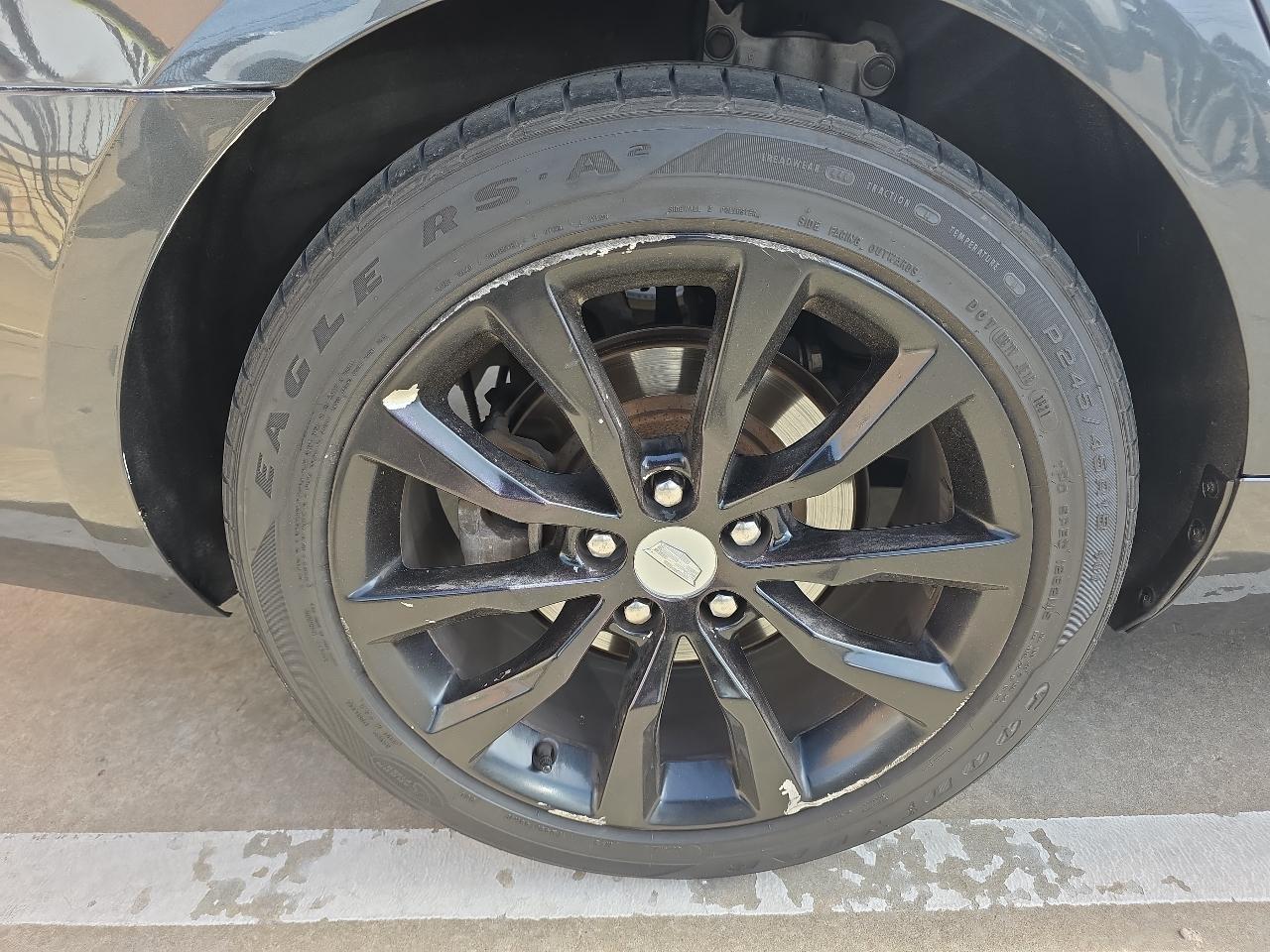 Cadillac XTS 4dr Sdn Luxury FWD 2017