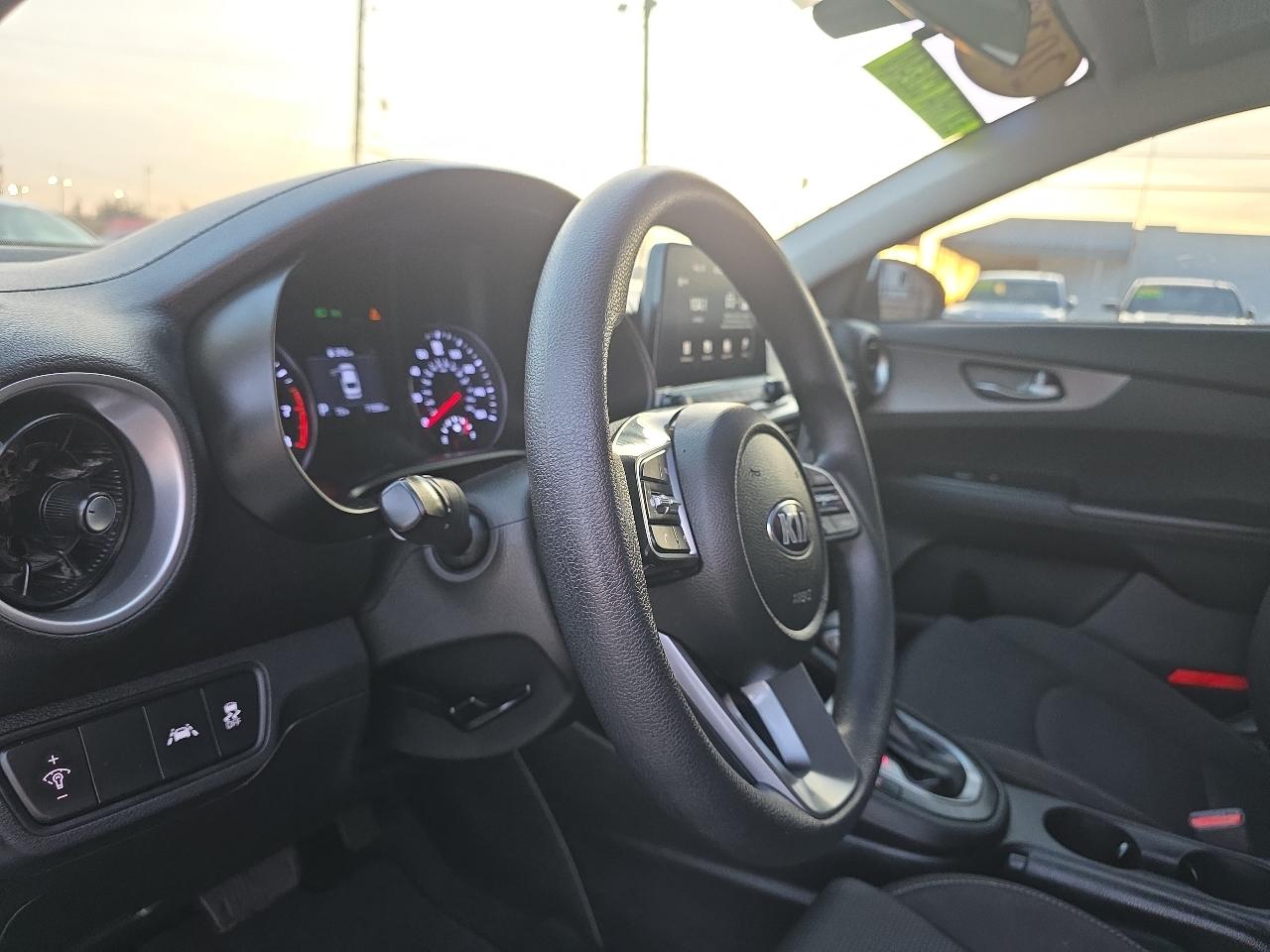 Kia Forte LXS IVT 2020