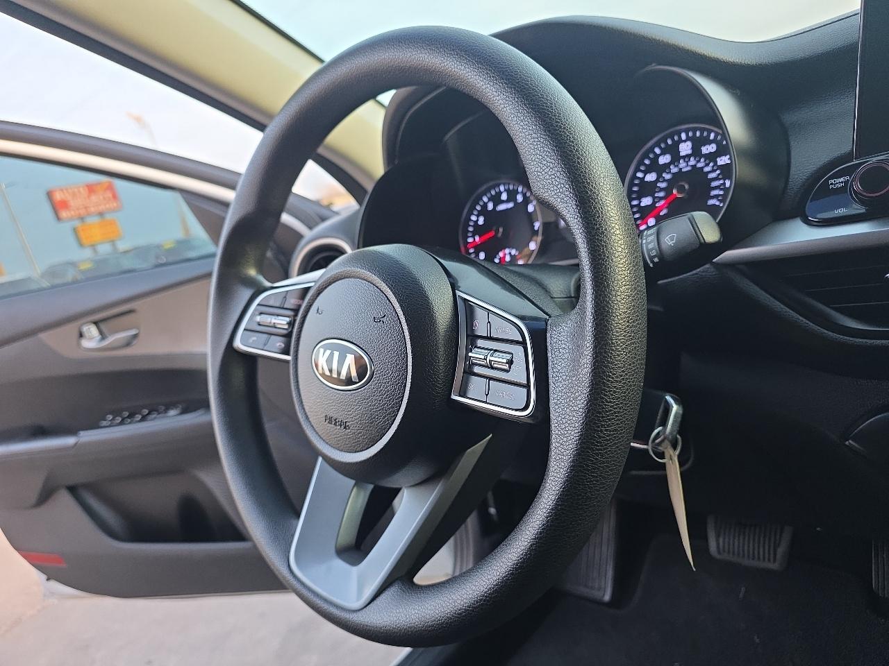 Kia Forte LXS IVT 2020