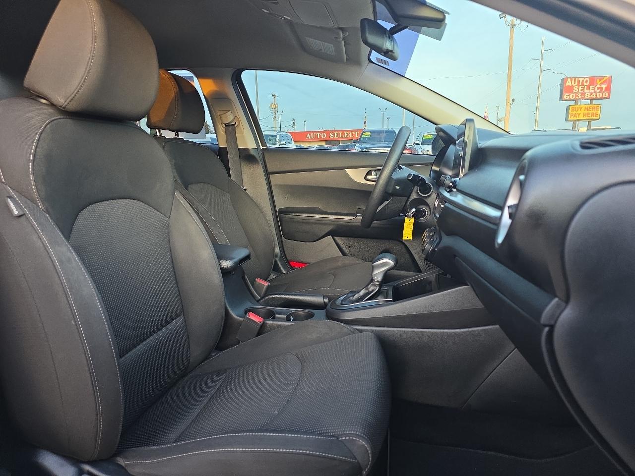 Kia Forte LXS IVT 2020