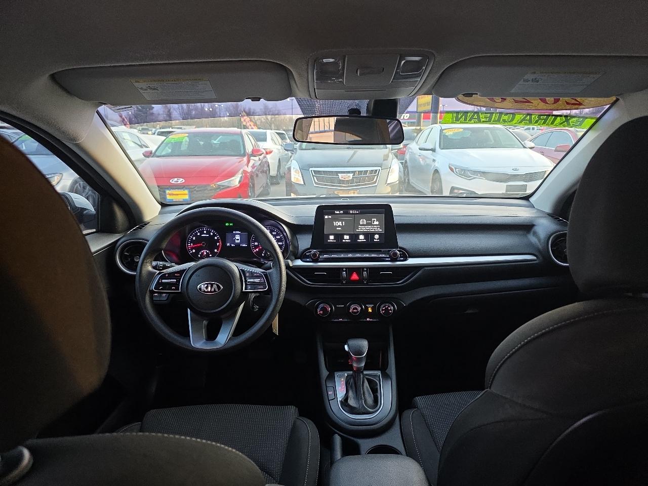 Kia Forte LXS IVT 2020