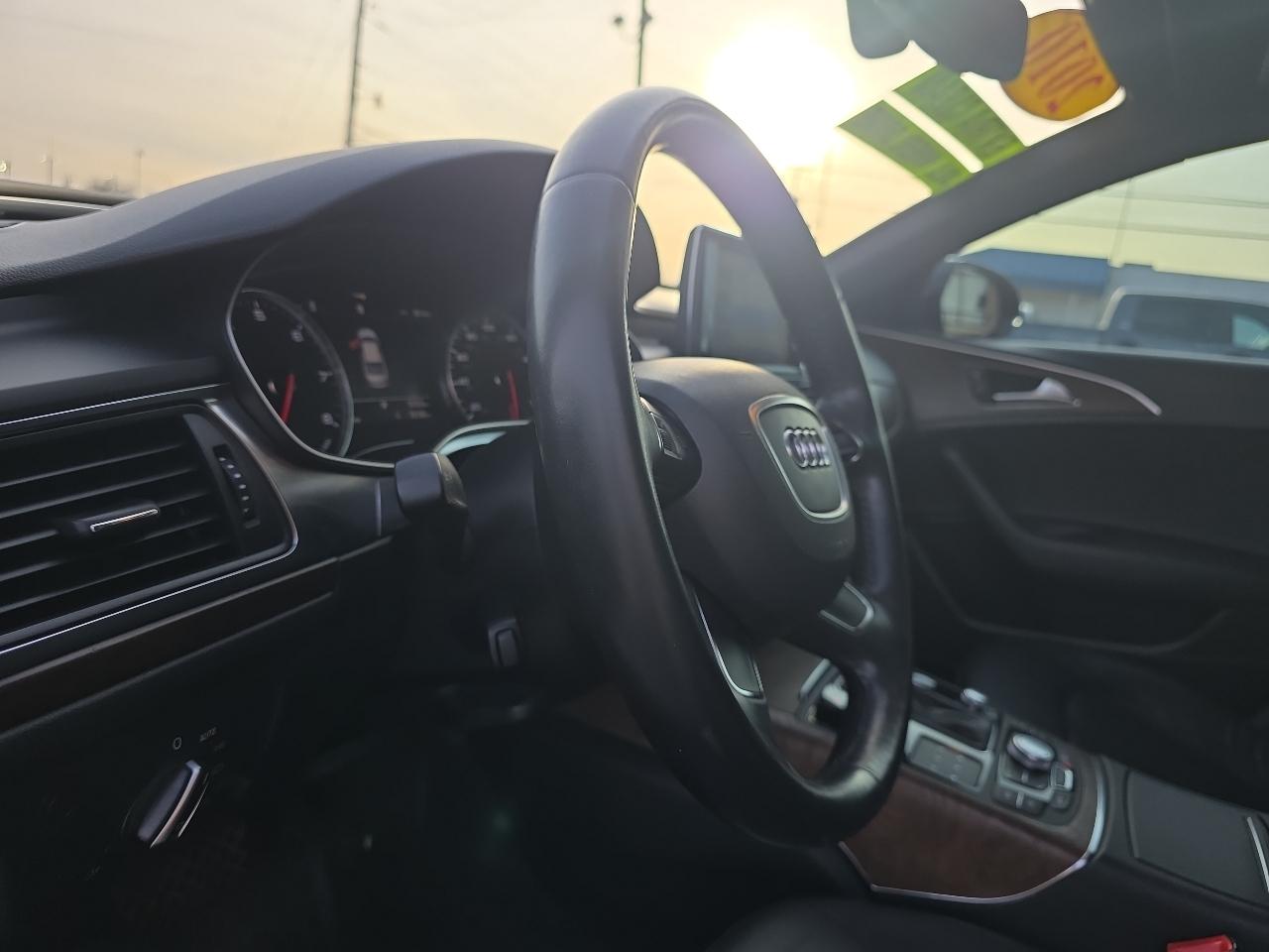 Audi A6 4dr Sdn quattro 3.0T Premium Plus 2012