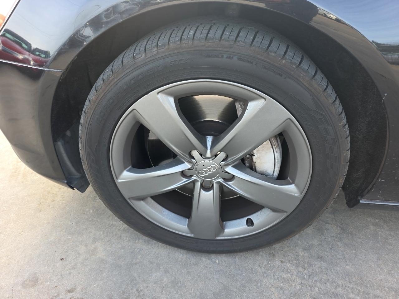 Audi A6 4dr Sdn quattro 3.0T Premium Plus 2012