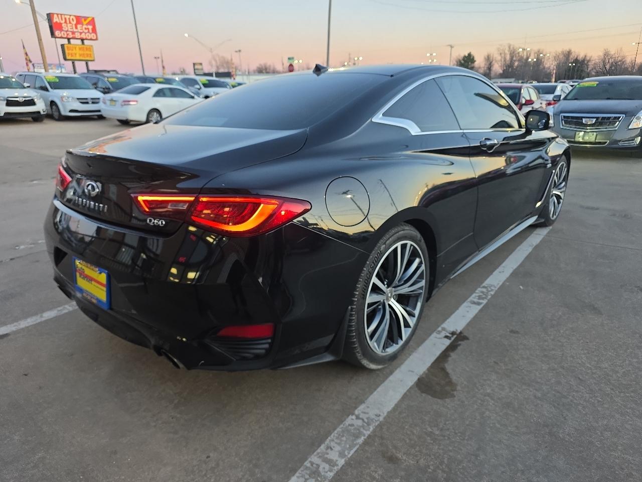 Infiniti Q60 3.0t Premium RWD 2017