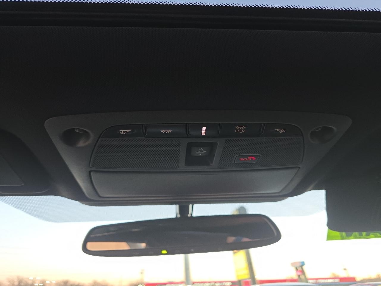 Infiniti Q60 3.0t Premium RWD 2017