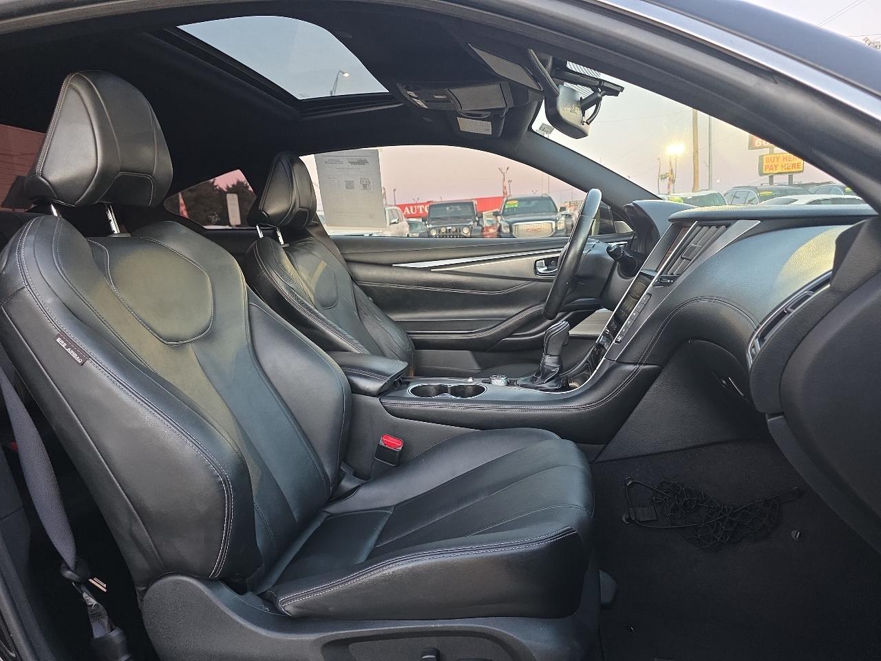 Infiniti Q60 3.0t Premium RWD 2017