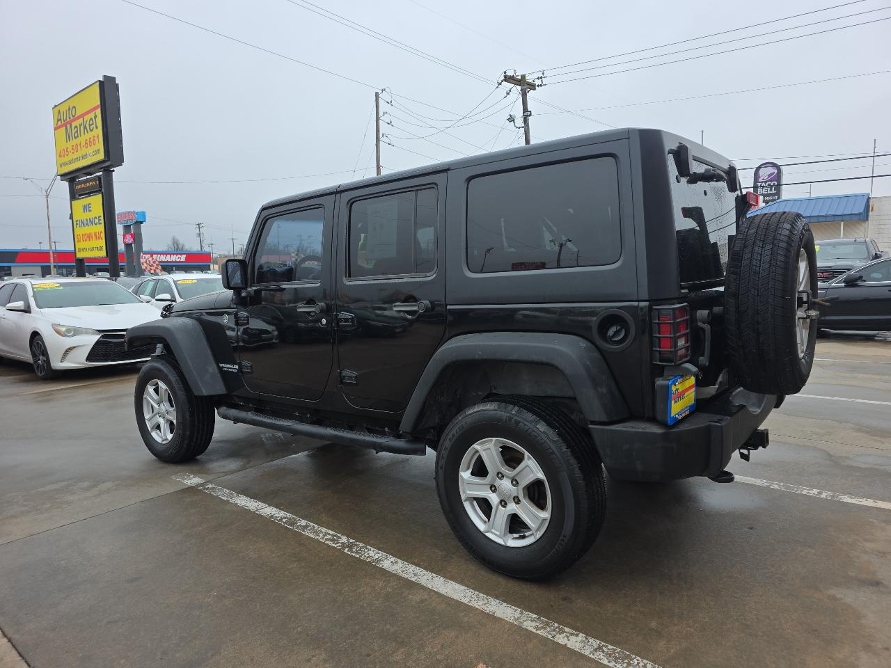Jeep Wrangler Unlimited 4WD 4dr Sport 2011