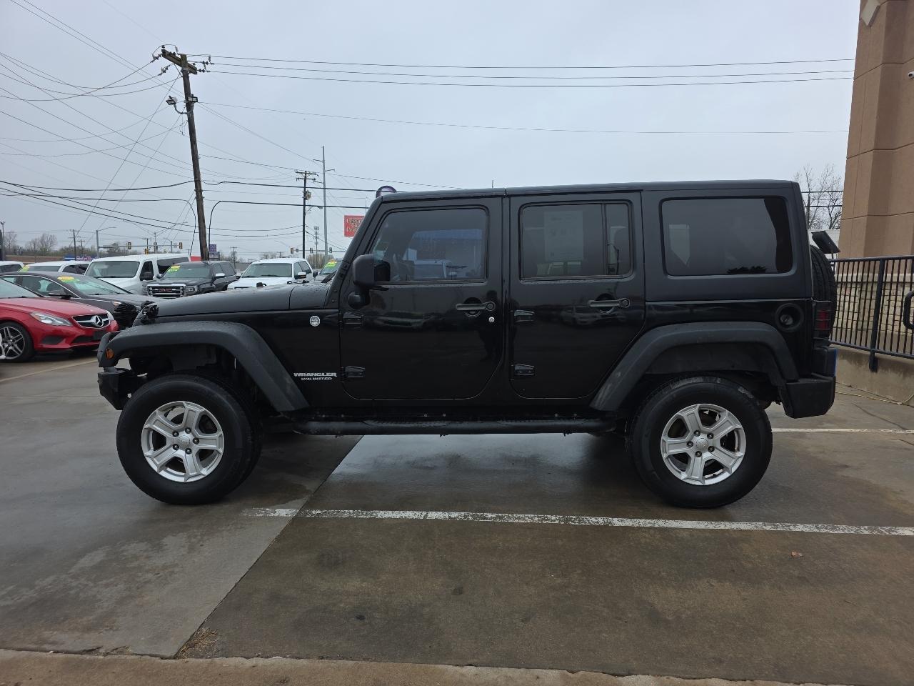 Jeep Wrangler Unlimited 4WD 4dr Sport 2011