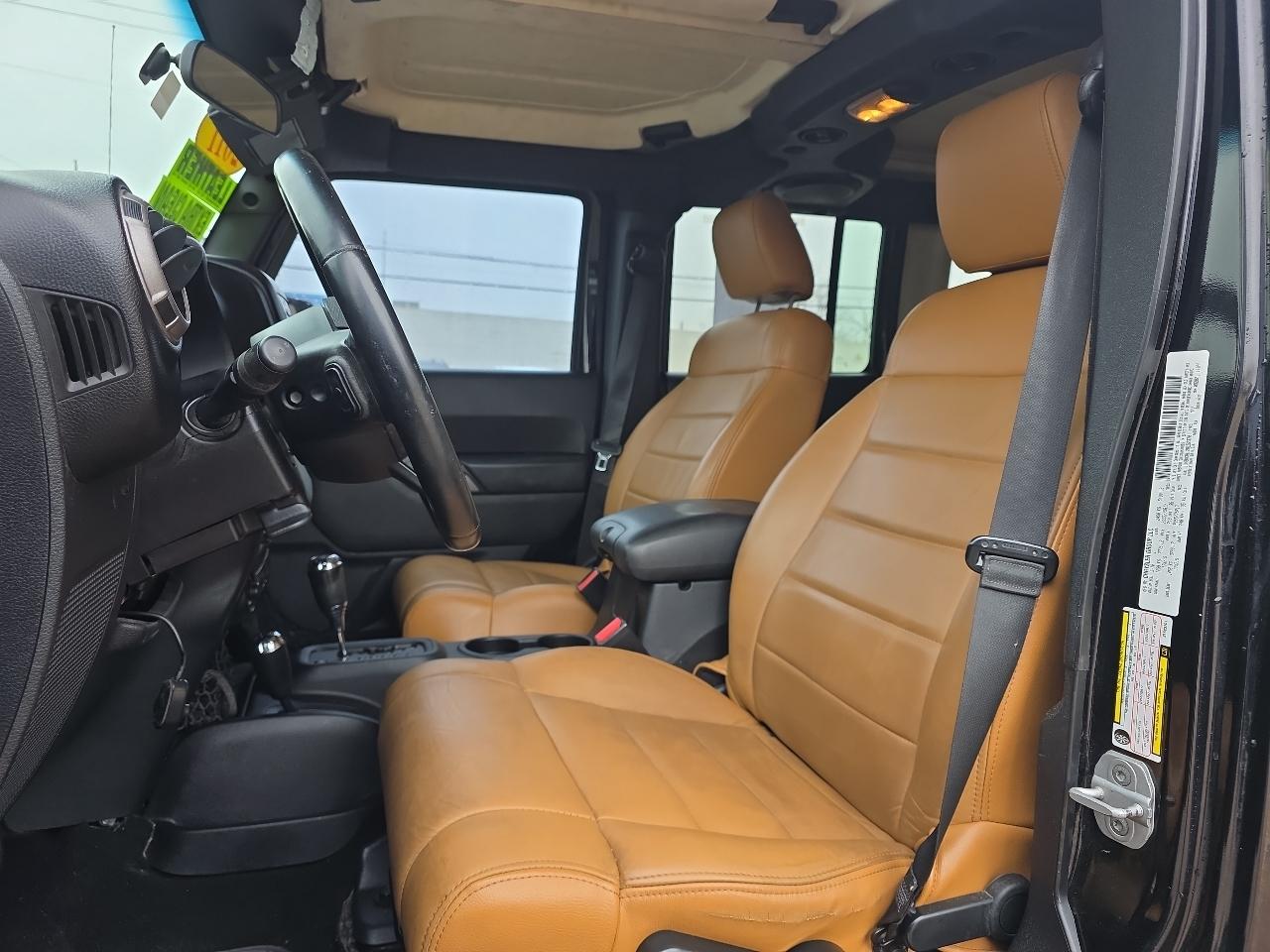 Jeep Wrangler Unlimited 4WD 4dr Sport 2011