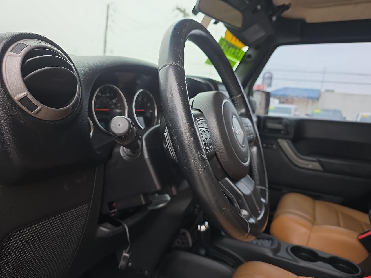 Jeep Wrangler Unlimited 4WD 4dr Sport 2011