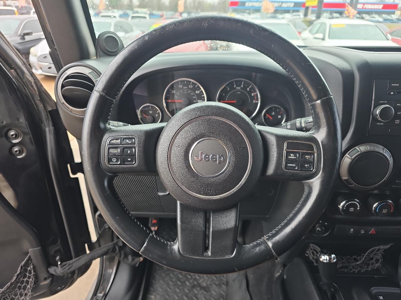 Jeep Wrangler Unlimited 4WD 4dr Sport 2011