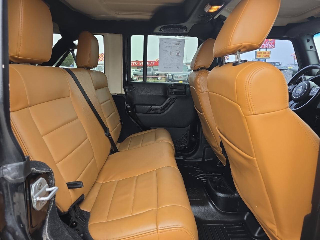 Jeep Wrangler Unlimited 4WD 4dr Sport 2011