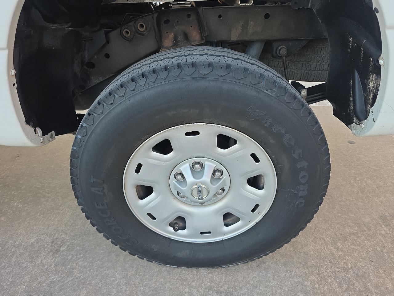 Nissan Titan XD 4x4 Gas Crew Cab S 2018