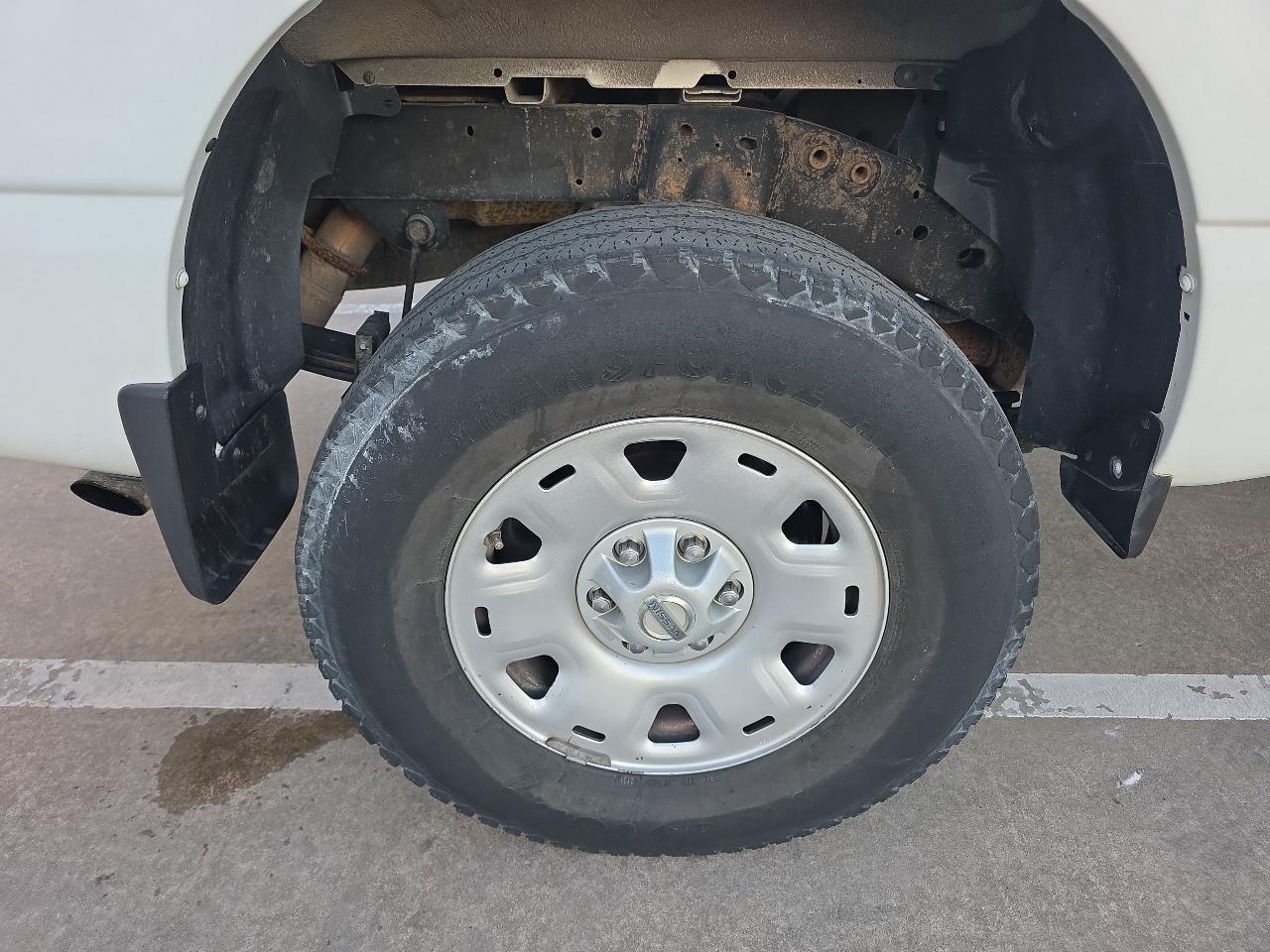 Nissan Titan XD 4x4 Gas Crew Cab S 2018