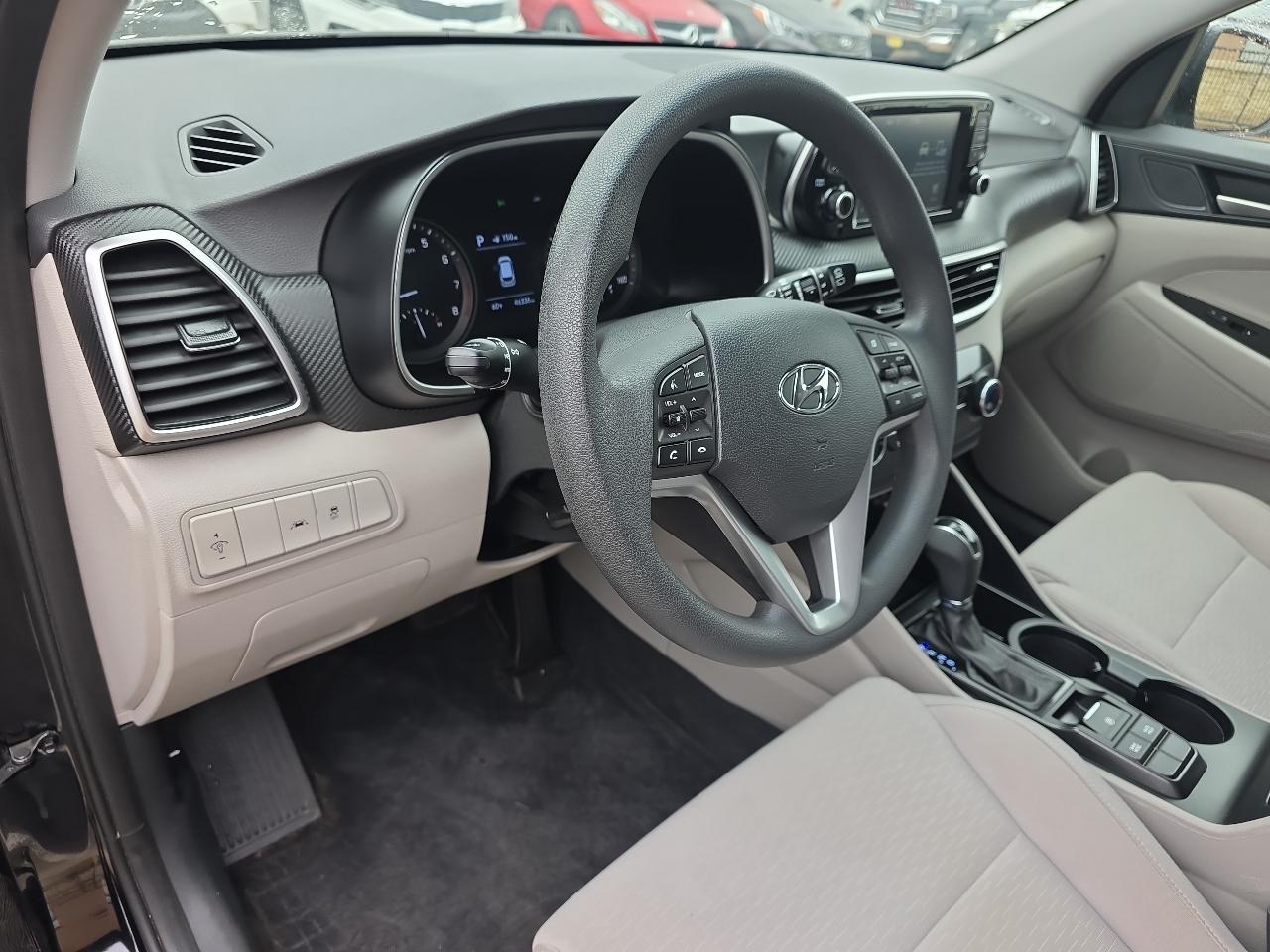 Hyundai Tucson SE FWD 2021