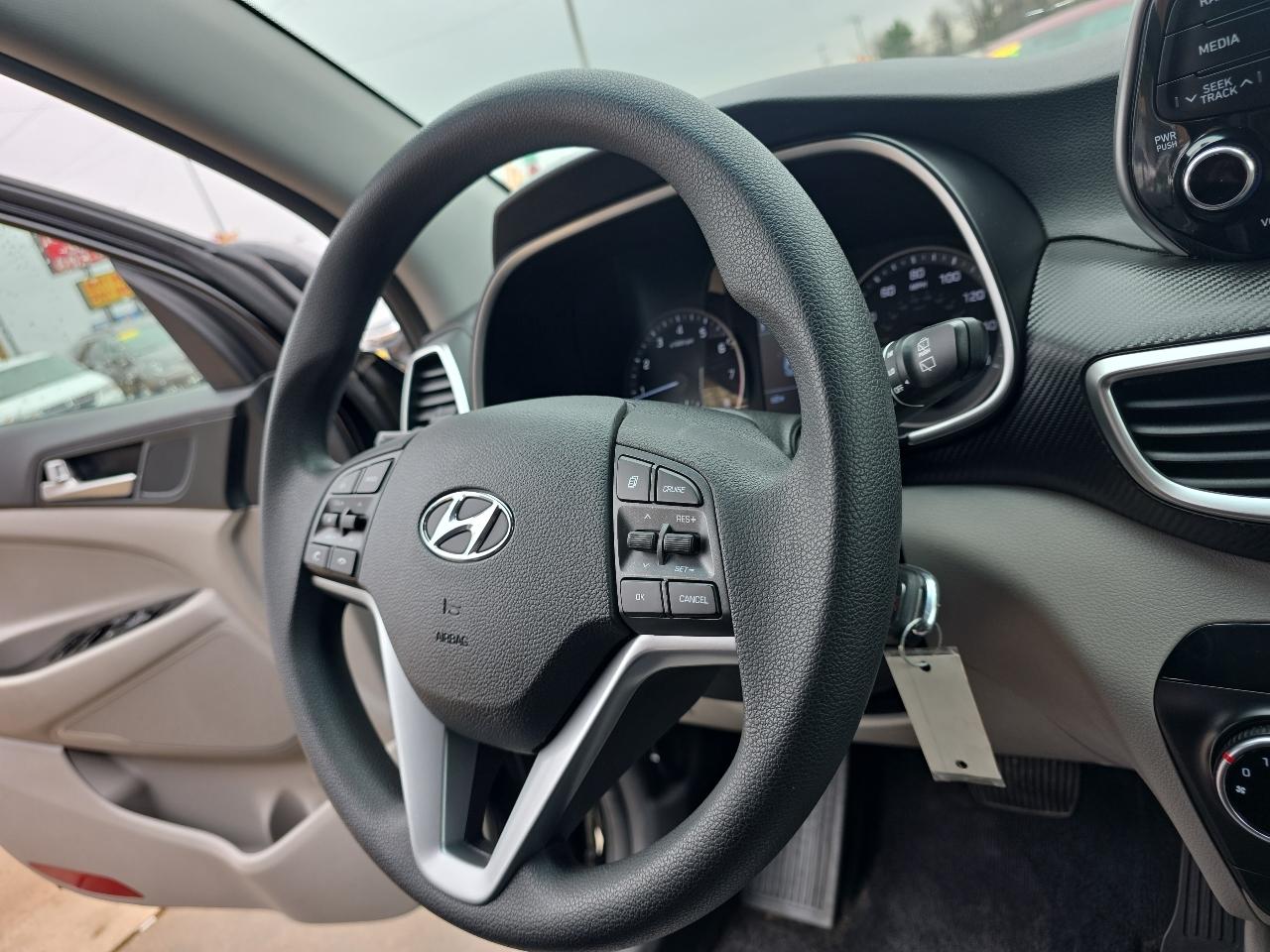 Hyundai Tucson SE FWD 2021