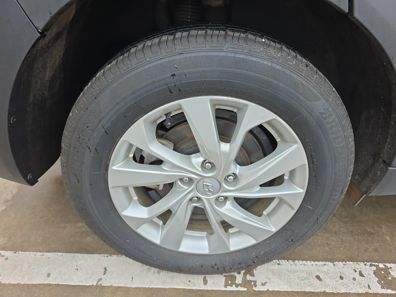 Hyundai Tucson SE FWD 2021