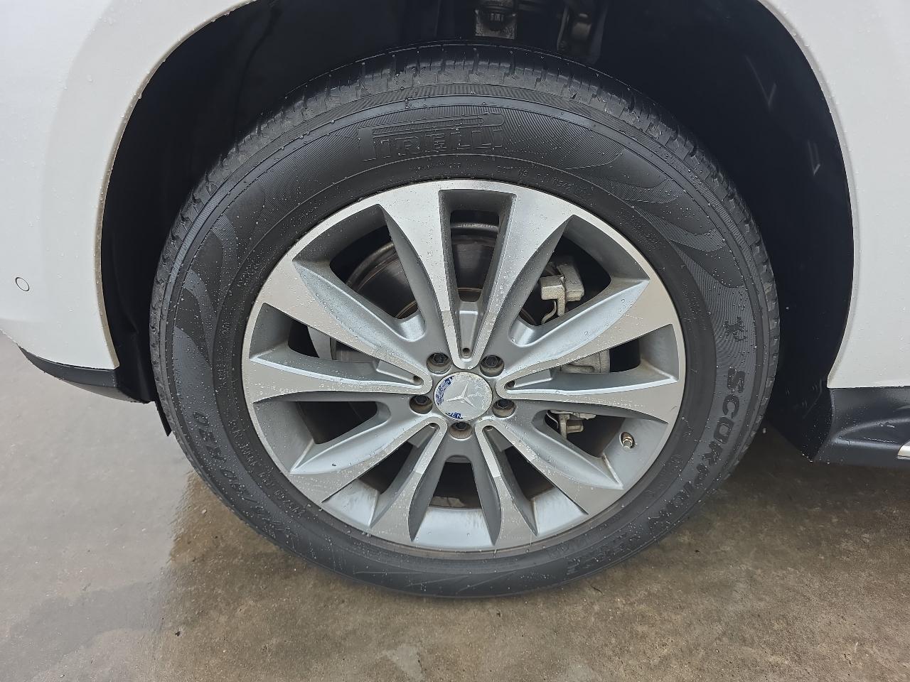 Mercedes-Benz GL-Class 4MATIC 4dr GL 450 2014