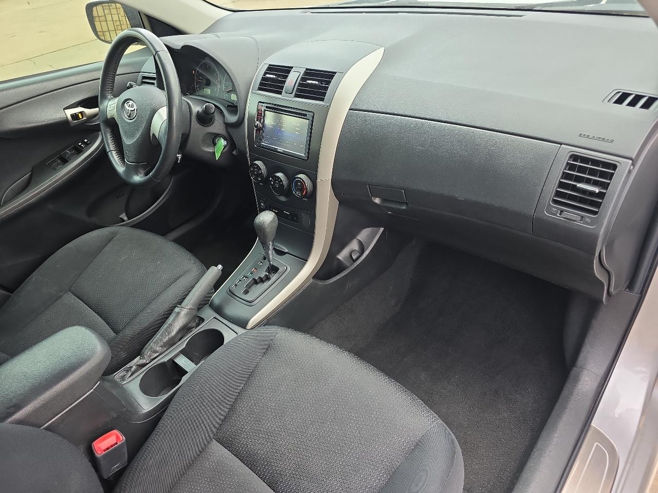 Toyota Corolla 4dr Sdn Auto S (Natl) 2009