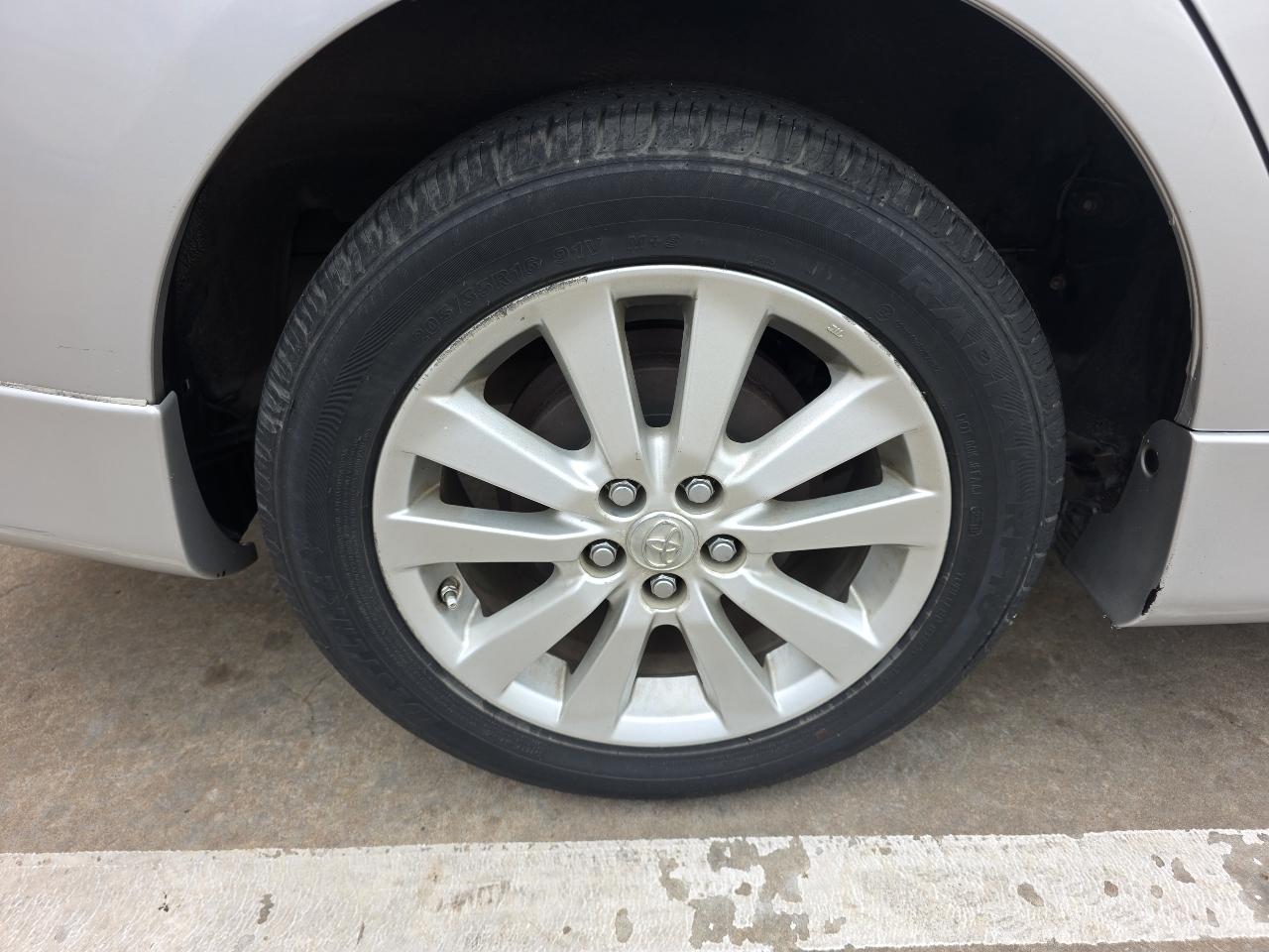 Toyota Corolla 4dr Sdn Auto S (Natl) 2009