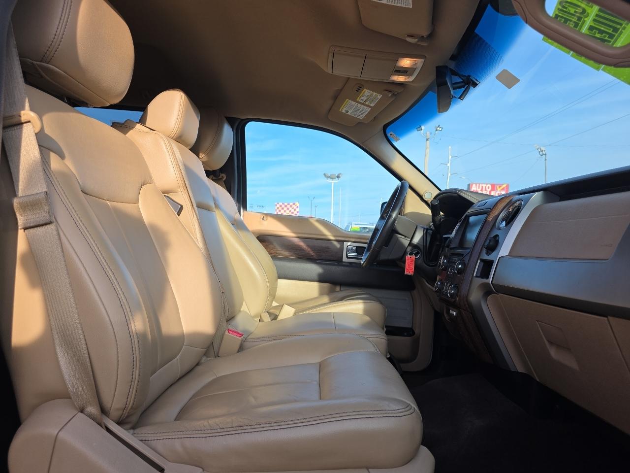 Ford F-150 4WD SuperCrew 145" Lariat 2013