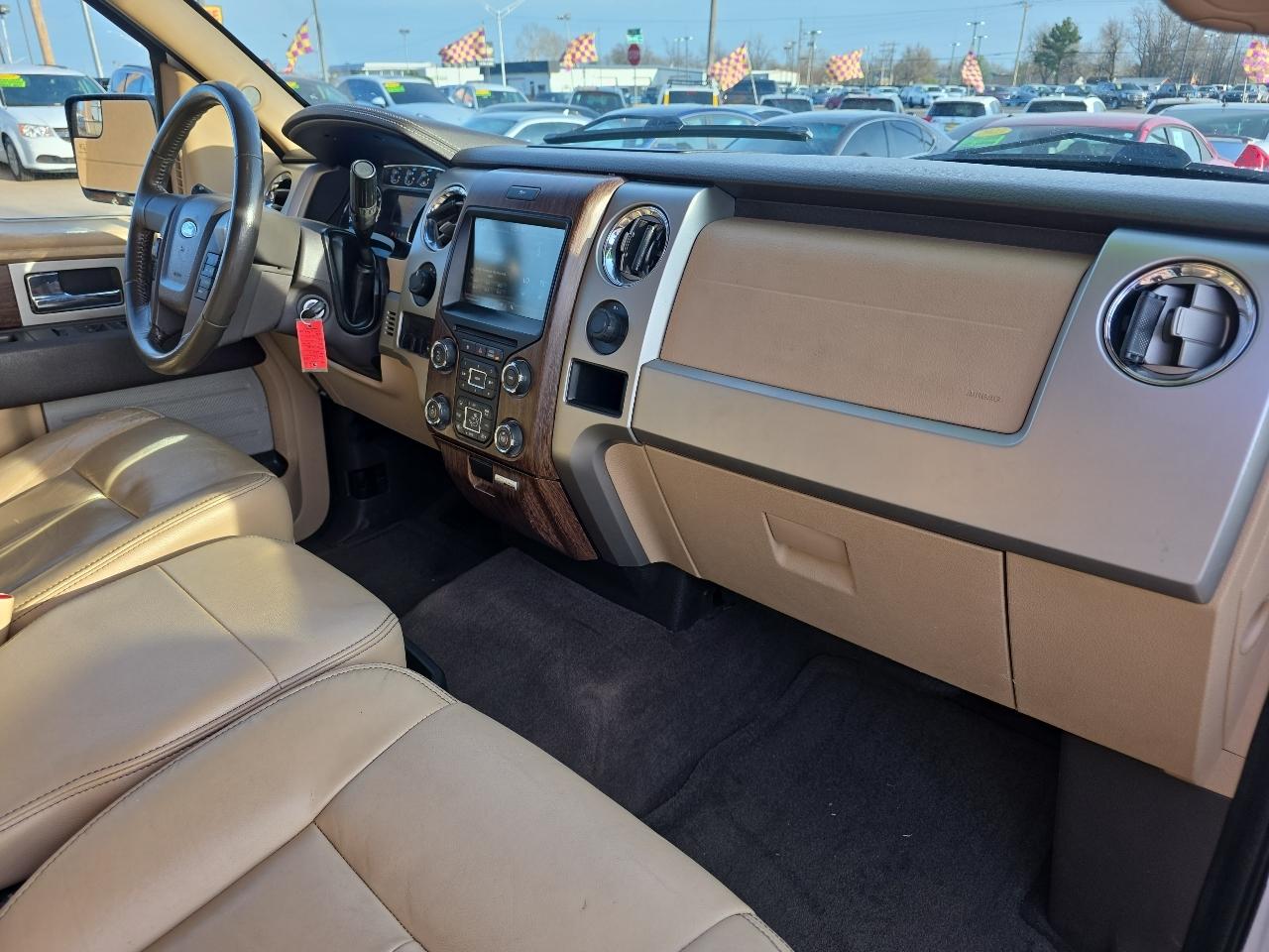 Ford F-150 4WD SuperCrew 145" Lariat 2013