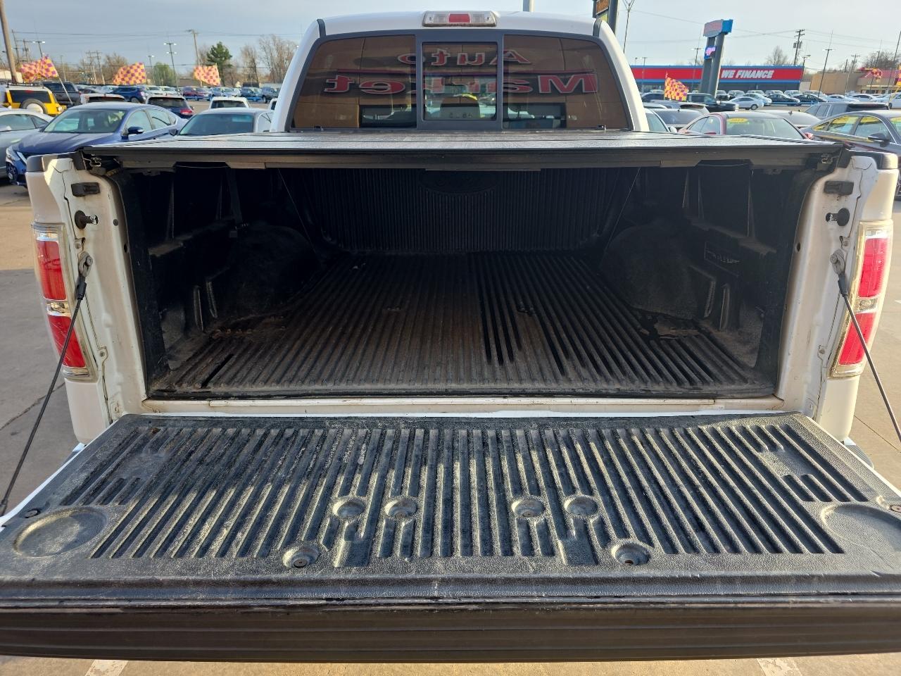 Ford F-150 4WD SuperCrew 145" Lariat 2013