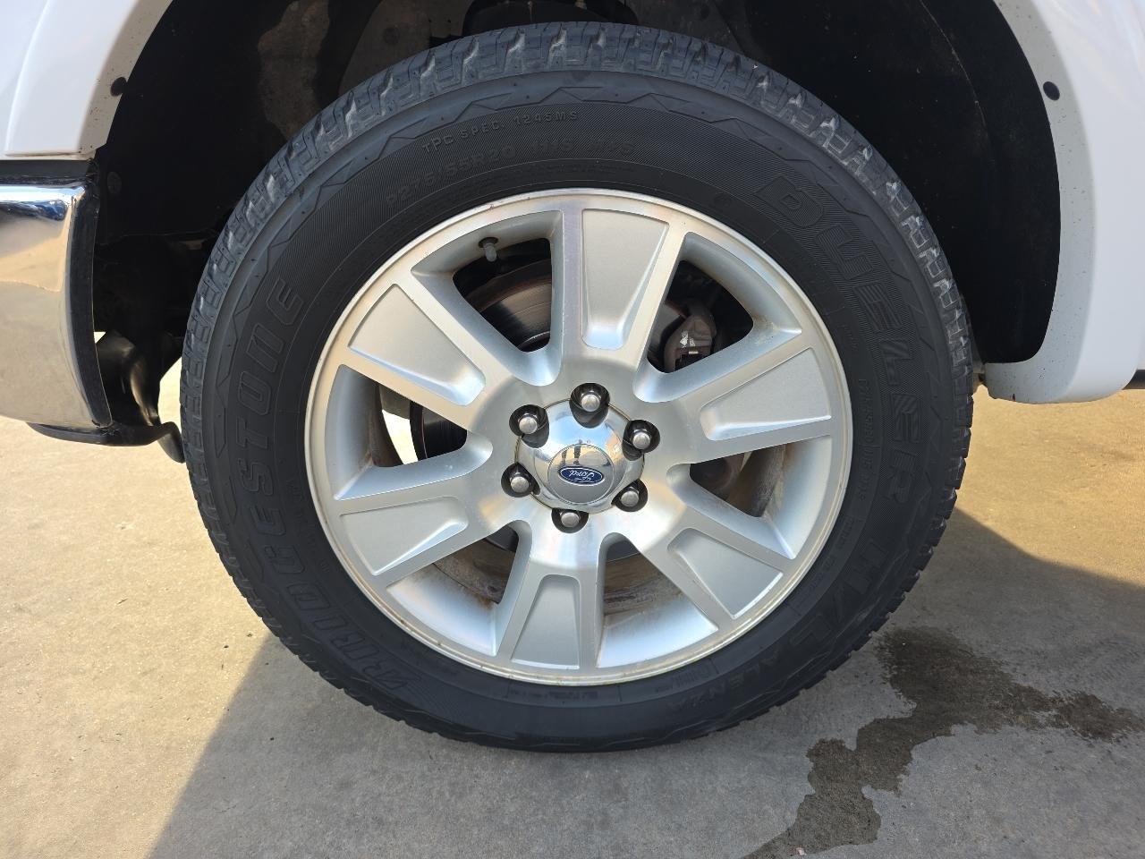 Ford F-150 4WD SuperCrew 145" Lariat 2013