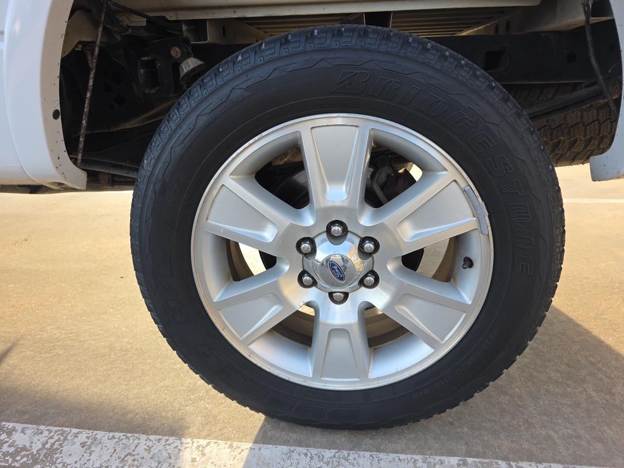 Ford F-150 4WD SuperCrew 145" Lariat 2013