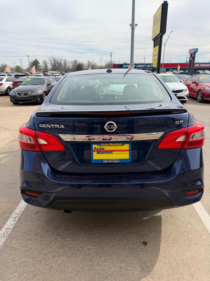 Nissan Sentra SR CVT 2019
