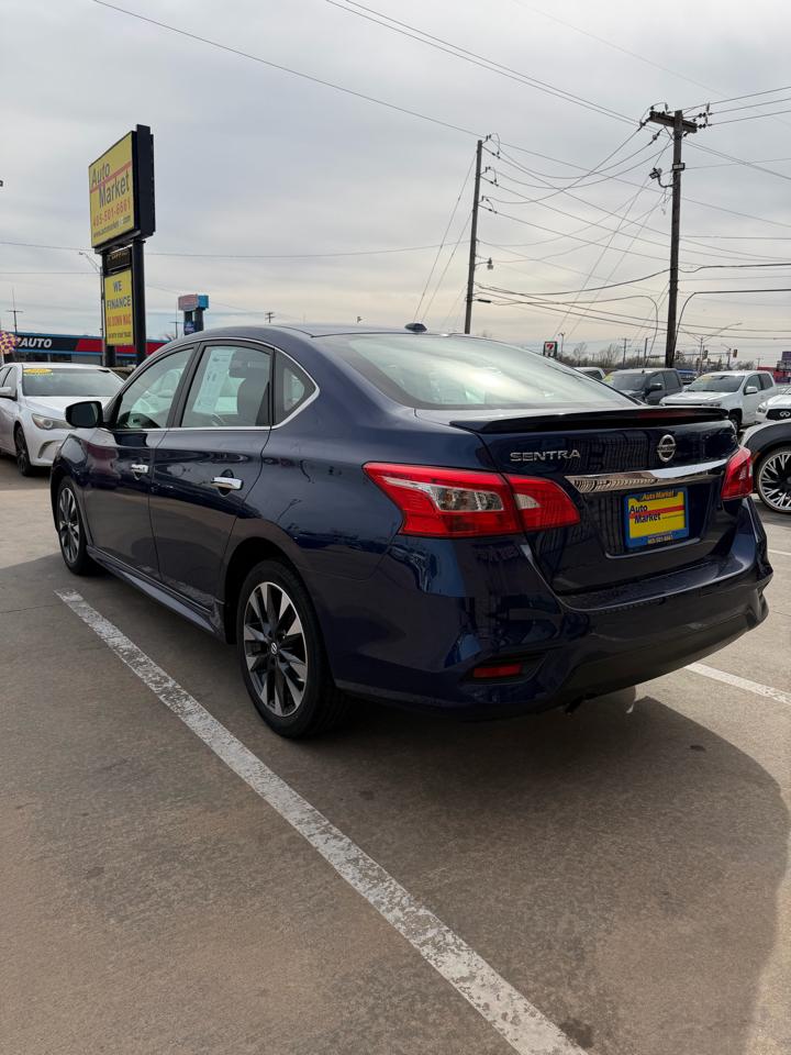 Nissan Sentra SR CVT 2019