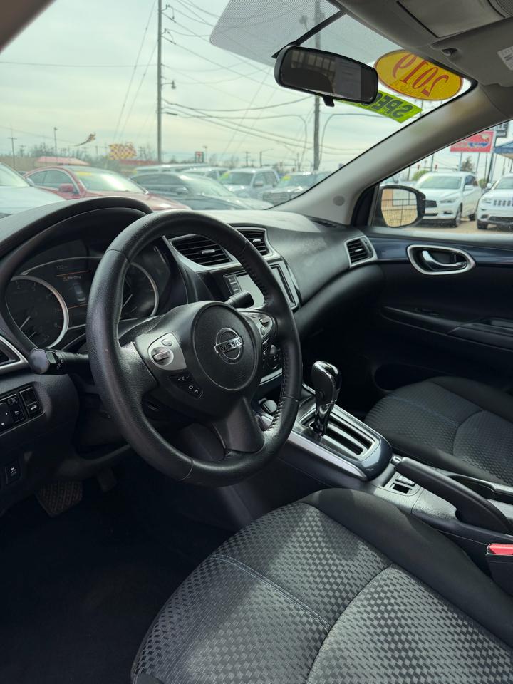 Nissan Sentra SR CVT 2019