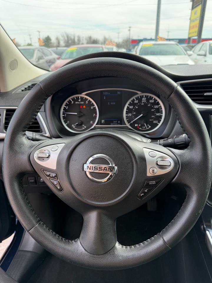 Nissan Sentra SR CVT 2019