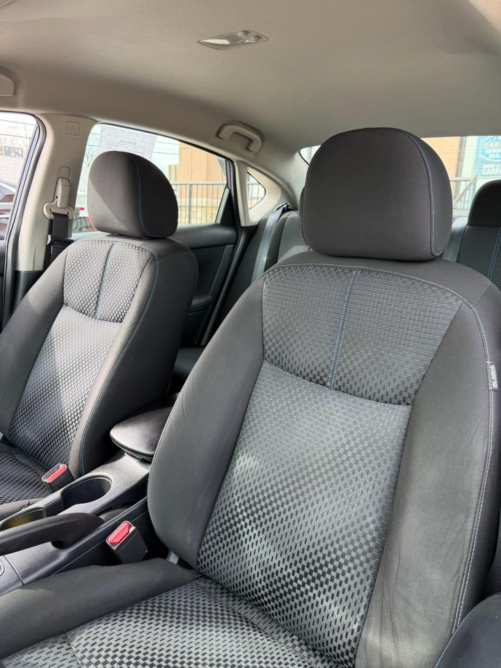 Nissan Sentra SR CVT 2019