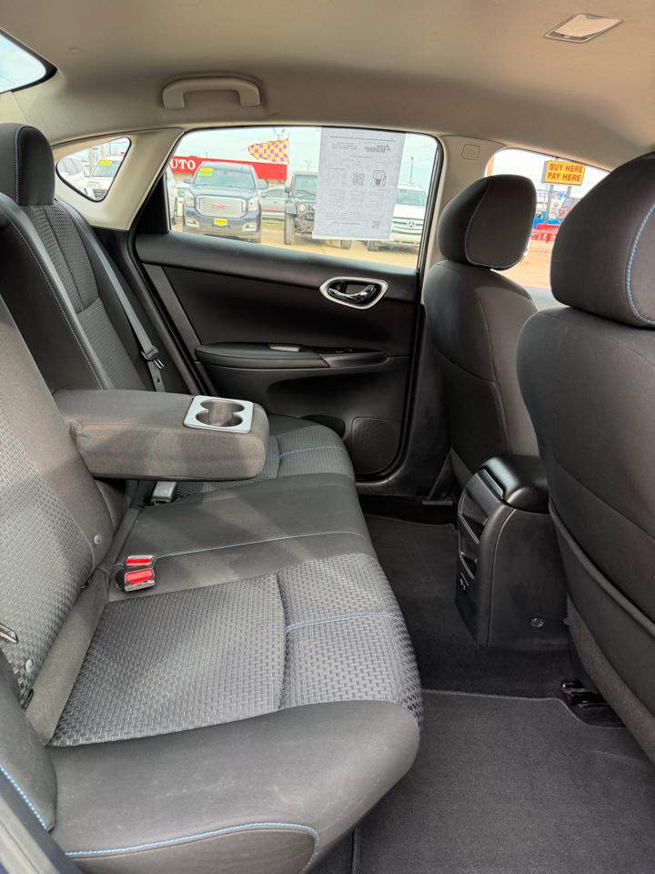 Nissan Sentra SR CVT 2019