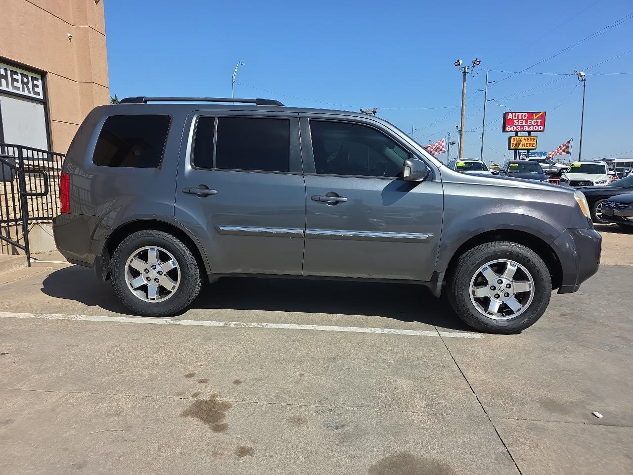 Honda Pilot 4WD 4dr Touring w/RES & Navi 2010