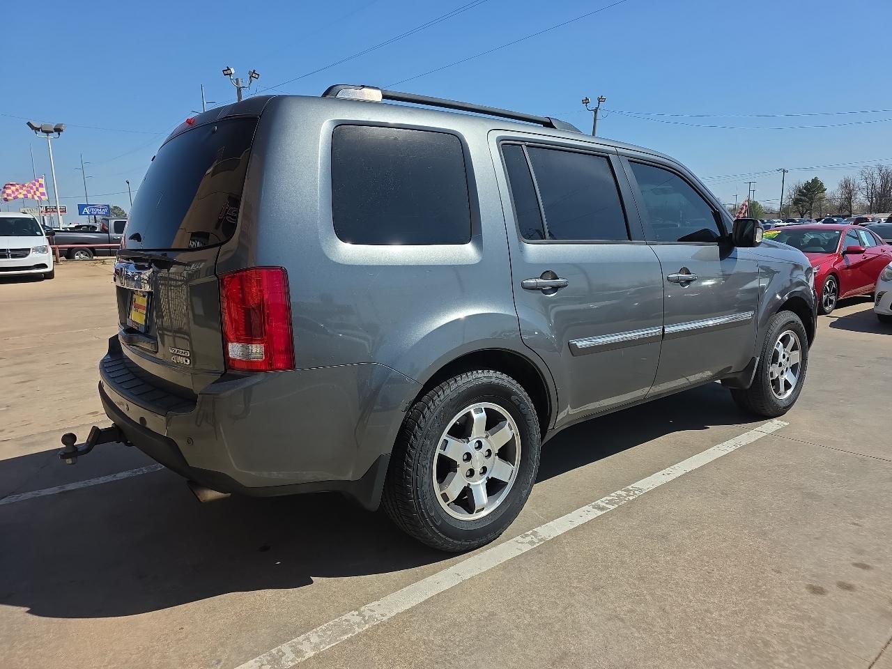 Honda Pilot 4WD 4dr Touring w/RES & Navi 2010