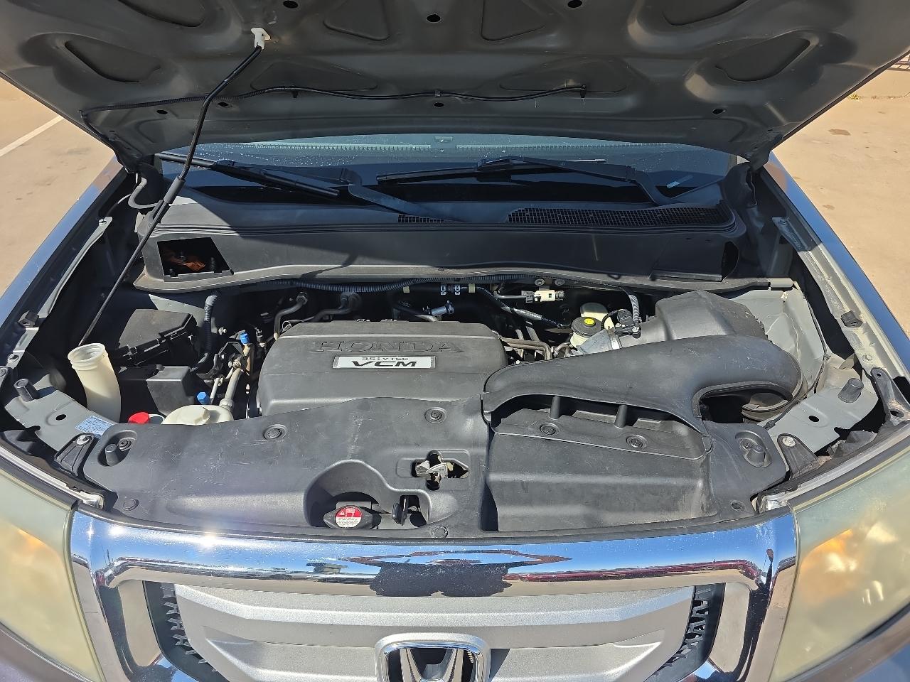 Honda Pilot 4WD 4dr Touring w/RES & Navi 2010