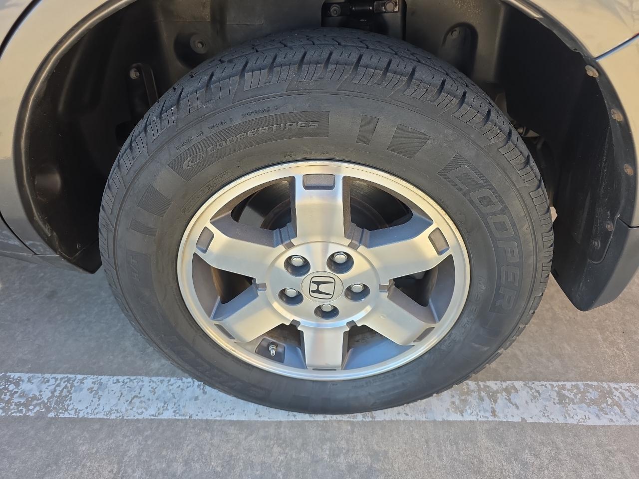 Honda Pilot 4WD 4dr Touring w/RES & Navi 2010