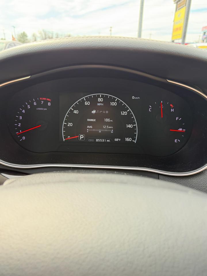 Kia Cadenza 4dr Sdn Premium 2015