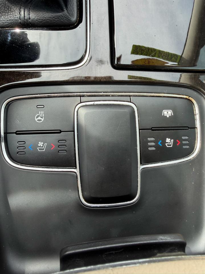 Kia Cadenza 4dr Sdn Premium 2015