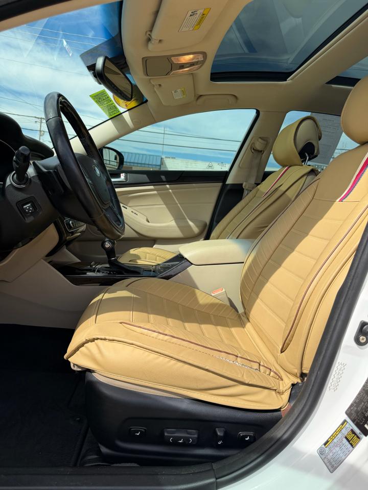 Kia Cadenza 4dr Sdn Premium 2015