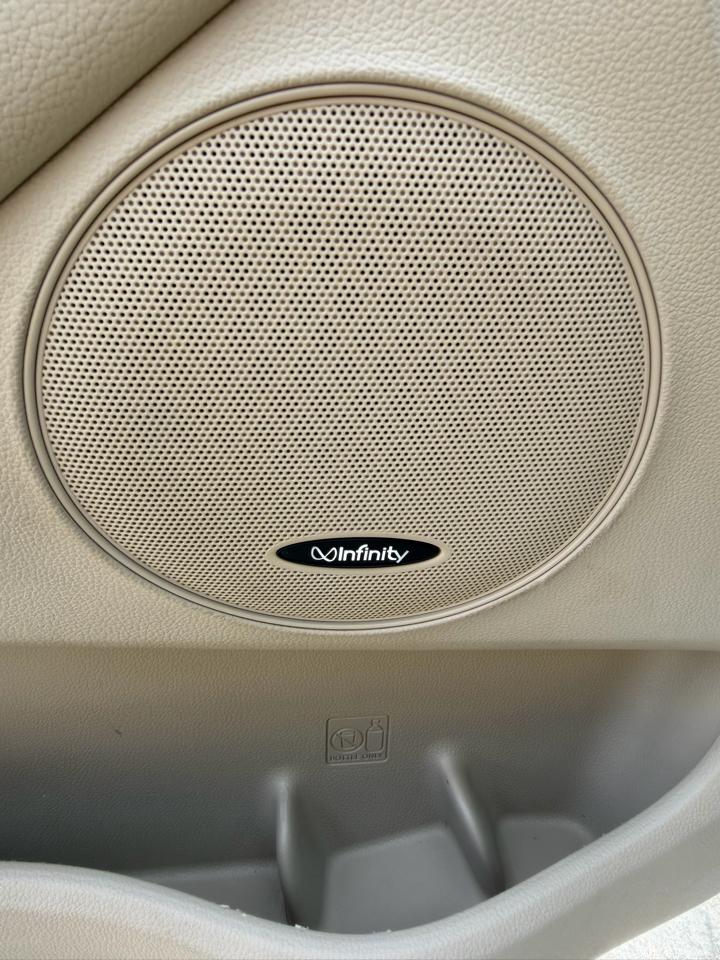 Kia Cadenza 4dr Sdn Premium 2015