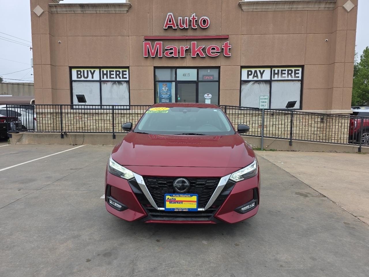 Nissan Sentra SR CVT 2021
