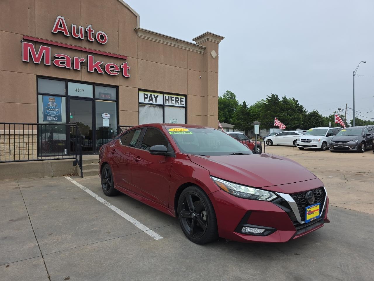 Nissan Sentra SR CVT 2021