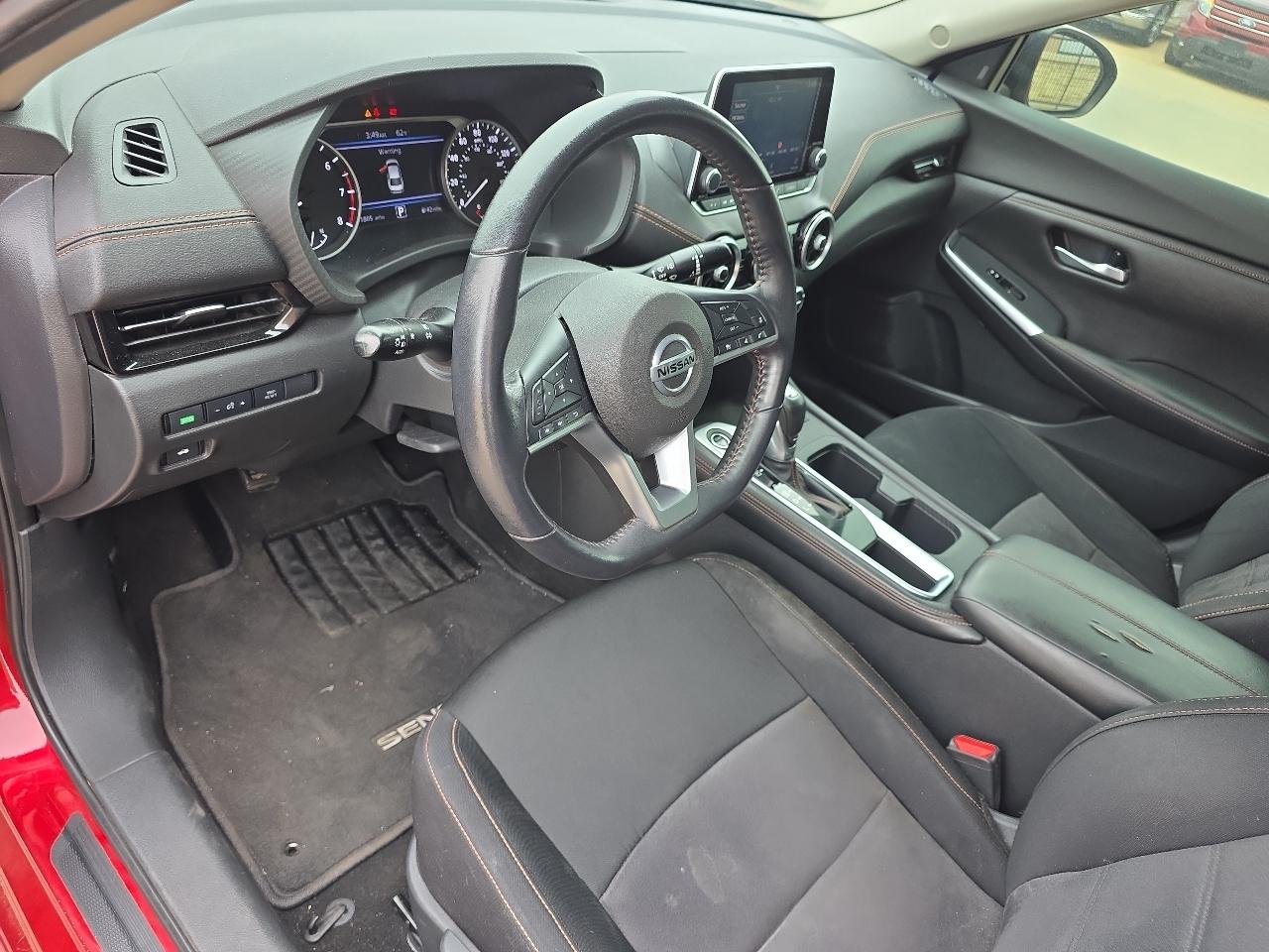 Nissan Sentra SR CVT 2021