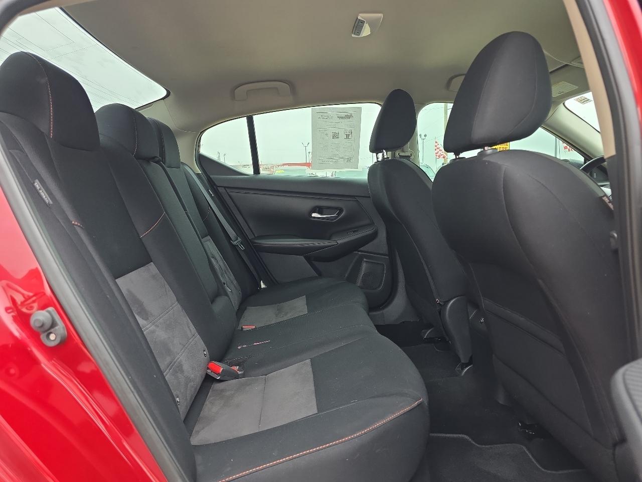 Nissan Sentra SR CVT 2021
