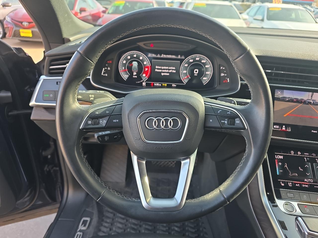 Audi Q8 Premium Plus 55 TFSI quattro 2021