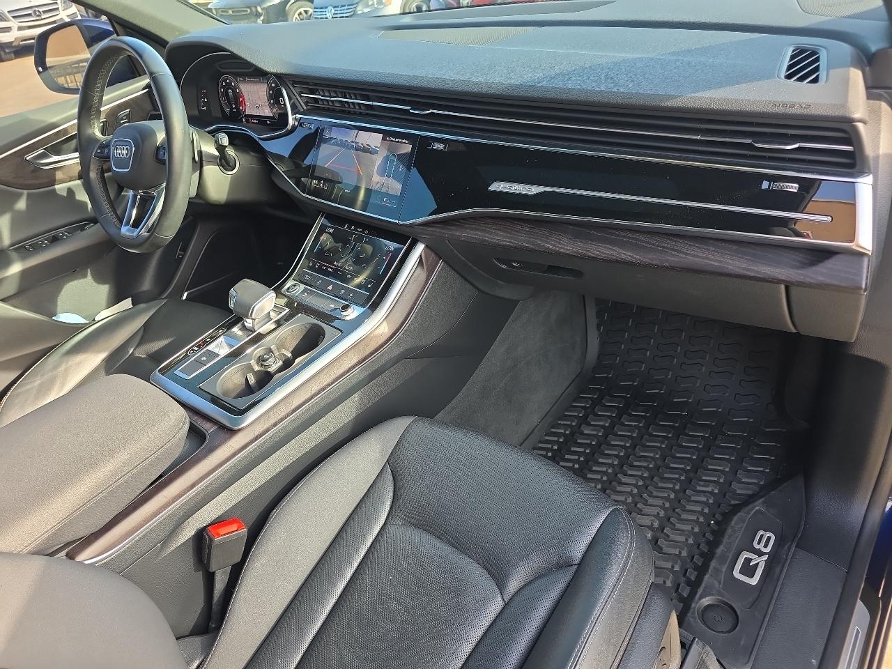 Audi Q8 Premium Plus 55 TFSI quattro 2021